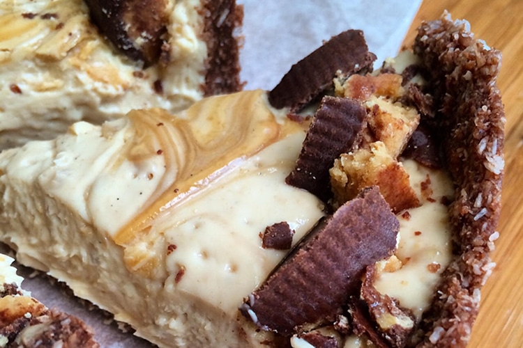 peanut-butter-protein-cheesecake