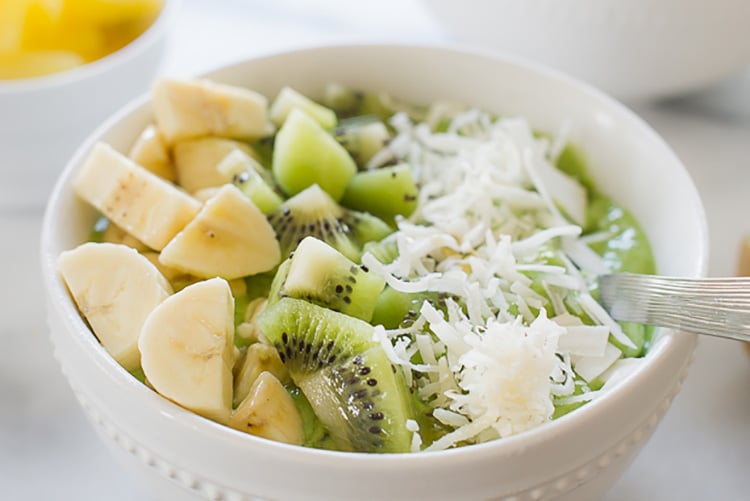Green Smoothie Bowl | www.kitchenconfidante.com