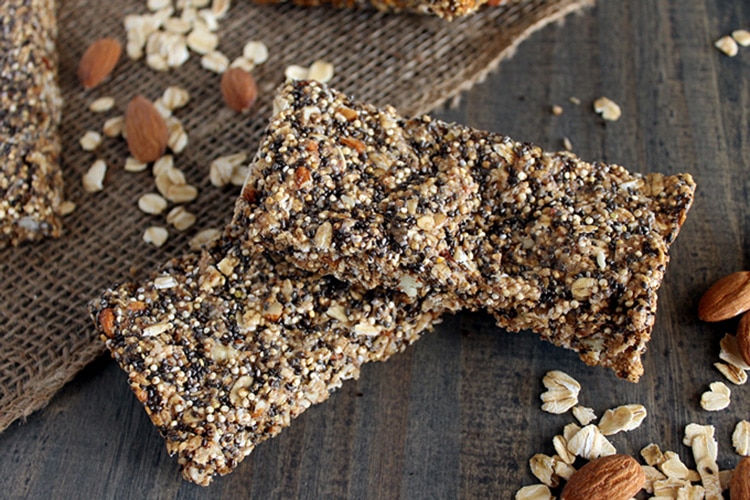 Quinoa-Chia-Seed-Protein-Bars