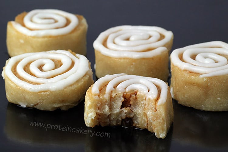 cinnamon-roll-protein-bites-protein-cakery