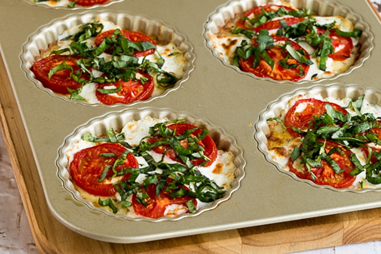 crustless-caprese-breakfast-tart