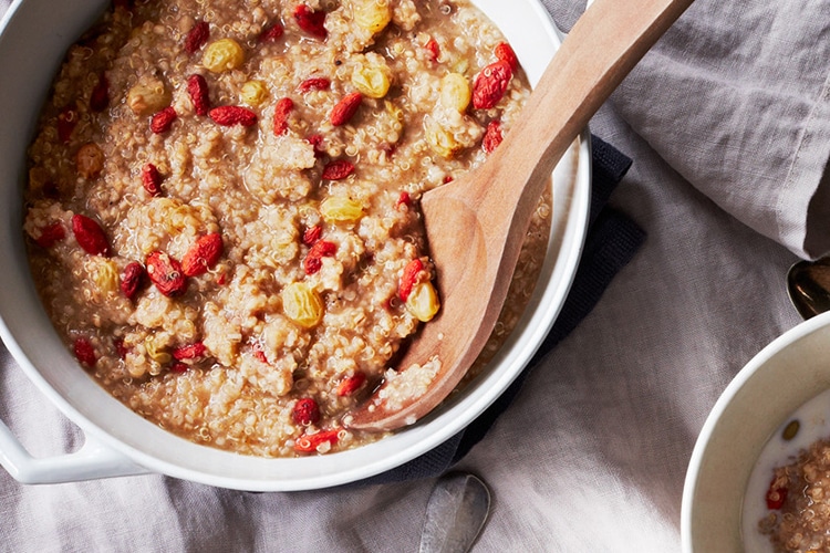 hot-oat-quinoa-cereal