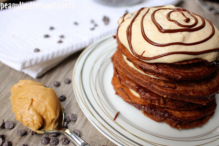 peanut-butter-protein-pancakes