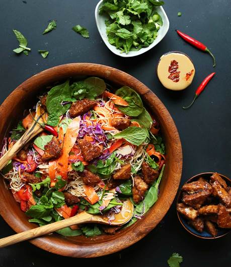 Blissed-Out Thai Salad with Peanut Tempeh