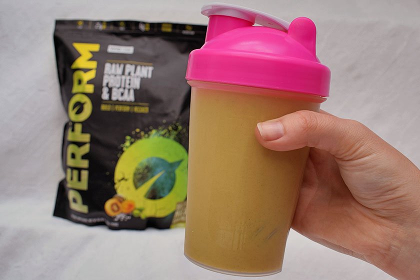 Salted Maca Flavour Perform by VivoLife in a protein shaker
