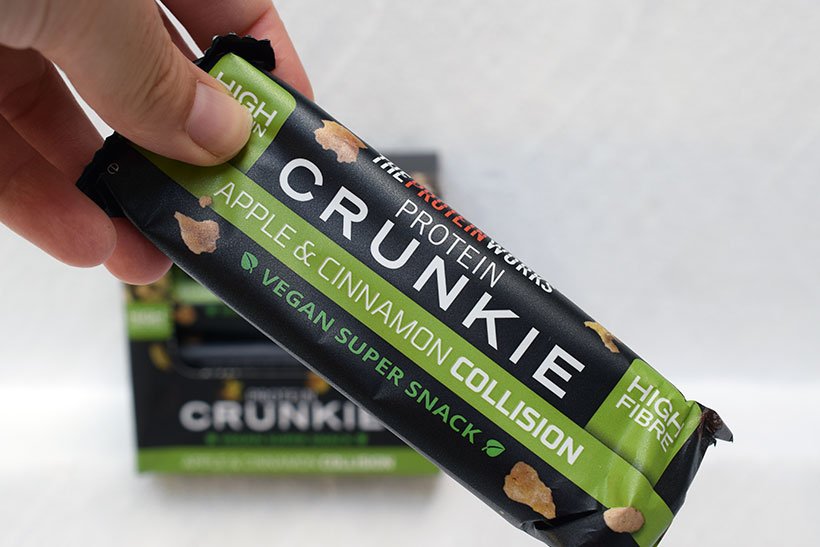 The protein works protein snacks Protein crunkie apple and cinnamon collision flavour packaging